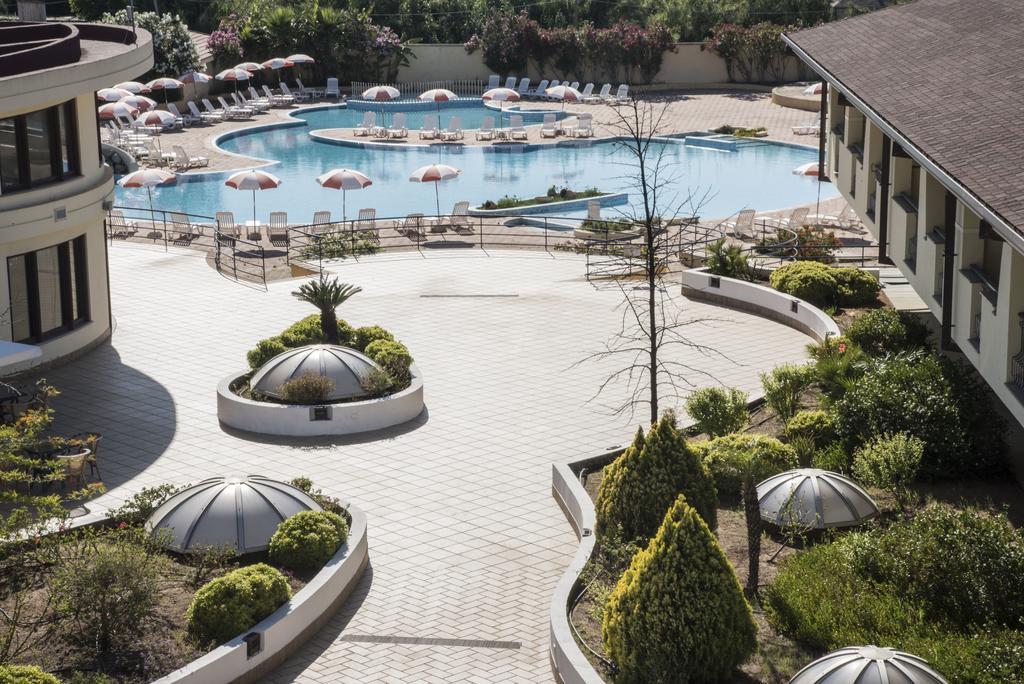 Hotel Resort Lido Degli Aranci Вибо Валентия Екстериор снимка
