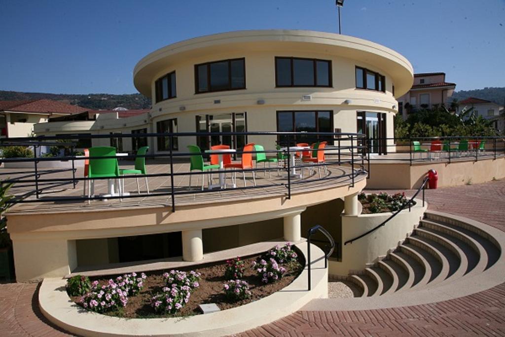Hotel Resort Lido Degli Aranci Вибо Валентия Екстериор снимка