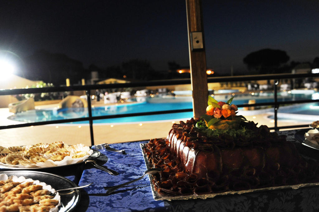 Hotel Resort Lido Degli Aranci Вибо Валентия Екстериор снимка